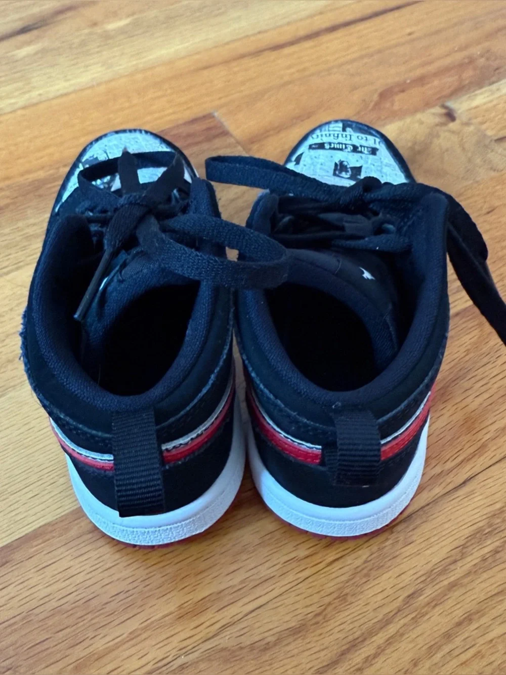 NIKE AIR JORDAN Toddler Boy's 1 Mid SE TD Newspaper Air Times Sneakers Size 9